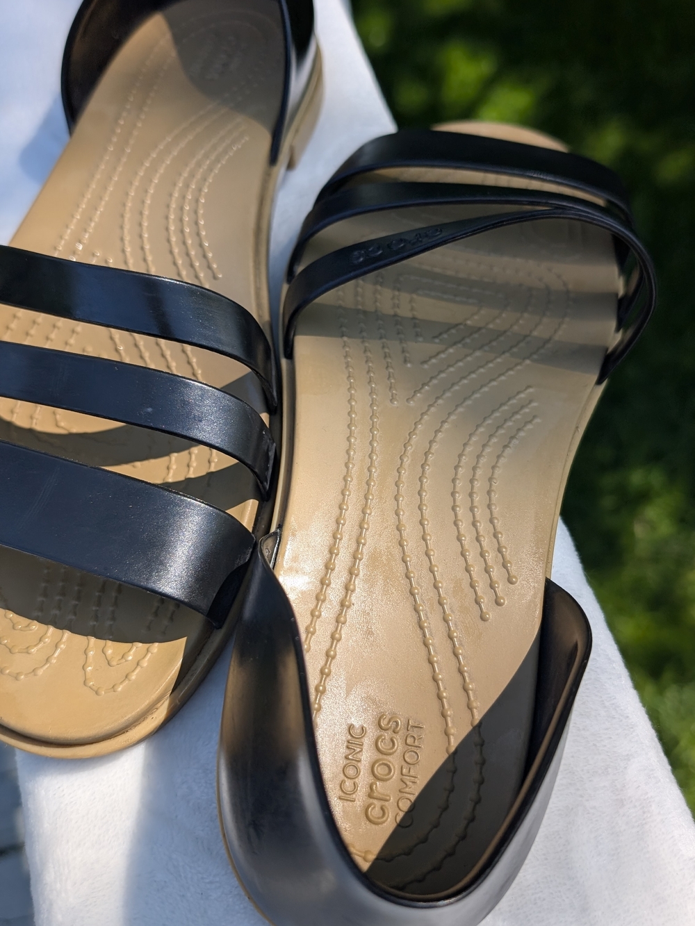Crocs Women's Black Strappy Sandal - Iconic Comfort